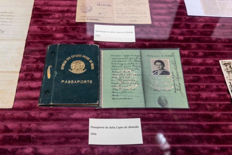 Exposição sobre Júlia Lopes de Almeida ocupa bibliotecas de Santa Teresa e da Tijuca
